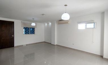apartamento en arriendo/venta en alto bosque. Cod A94162