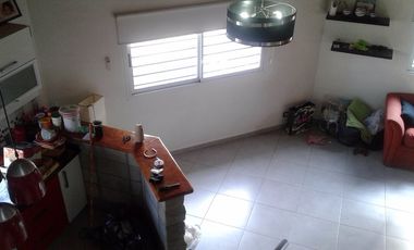 Departamento Tipo Casa en venta en Sarandi Oeste