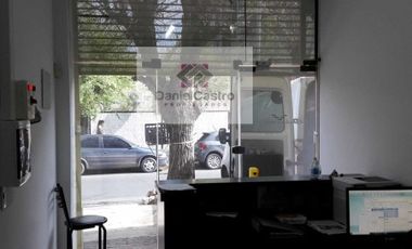 Local de 280 mt2 , en venta , zona  Villa Luzuriaga