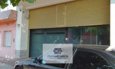 Local de 280 mt2 , en venta , zona  Villa Luzuriaga