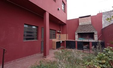 Venta PH 4 ambientes con patio y parrilla - Jose Leon Suarez - San Martin