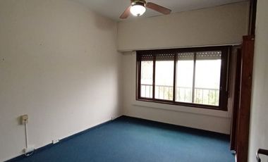 Venta PH 4 ambientes con patio y parrilla - Jose Leon Suarez - San Martin