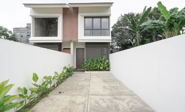 Rumah 2 Lt Siap Huni Dekat RS Mitra Keluarga Jatiasih Bisa KPR J-40796