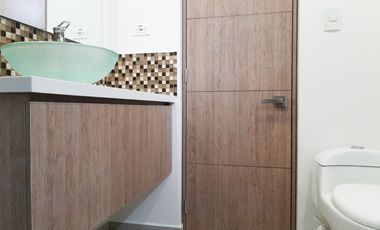 PR15348 Apartamento en arriendo en el sector La Intermedia