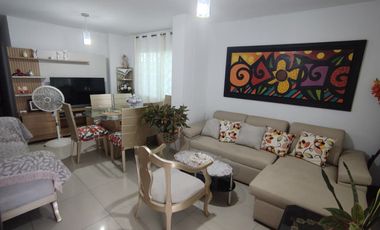 casa en venta en ciudad jardín. Cod V107065