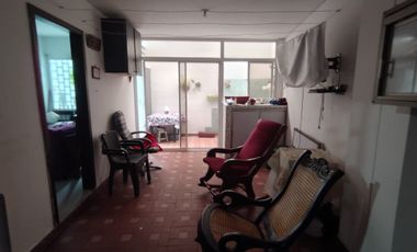 casa en venta en ciudad jardín. Cod V107065