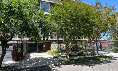 Flores Prop. Vende Departamento - Pilar