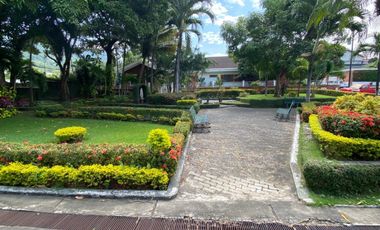 Casa en Alquiler Ceibos