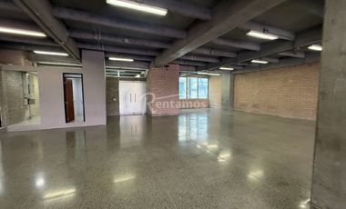local en arriendo en guayabal. Cod A776892