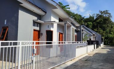 PROMO KEMERDEKAAN !!! RUMAH MURAH DI SLEMAN TIPE 50/100an HARGA DI BAWAH 400JT