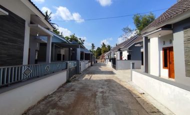 PROMO KEMERDEKAAN !!! RUMAH MURAH DI SLEMAN TIPE 50/100an HARGA DI BAWAH 400JT