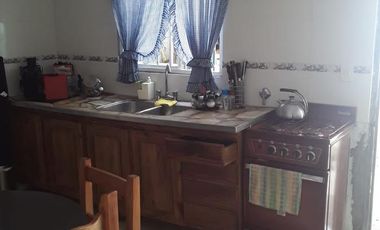 Duplex 3 ambientes, patio, cochera - Olivos