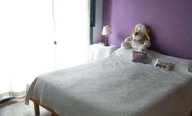 Duplex 3 ambientes, patio, cochera - Olivos