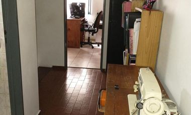 Duplex 3 ambientes, patio, cochera - Olivos