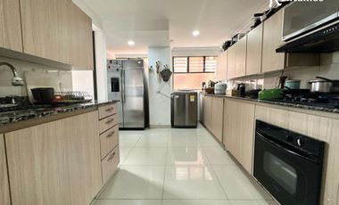 APARTAMENTO en VENTA en Envigado Loma Del Escobero