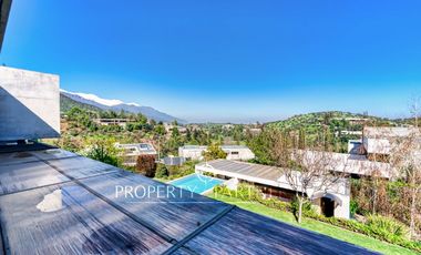 Espectacular Casa en Valle Escondido