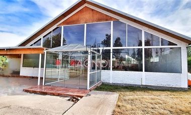 Local Comercial en arriendo en Pirque
