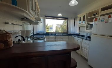 Codigo 656 - Pinamar - Casa En Alquiler
