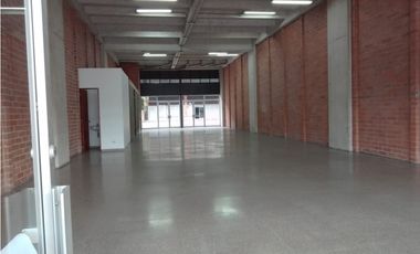 Arriendo local en el Centro Empresarial Olaya Herrera, Medellín
