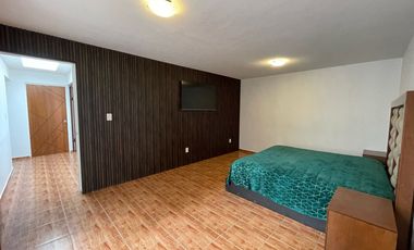 RENTA CASA AMUEBLADA EN POZOS