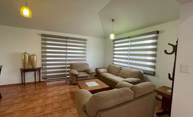RENTA CASA AMUEBLADA EN POZOS