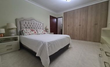 VENTA - BARRIO: LAS COLINAS