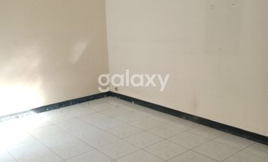 Sewa cepat rumah besar harga murah jl kembar Citraland Surabaya