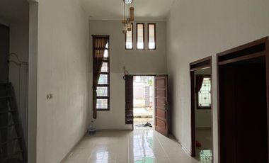 Rumah LB 120 SHM 14 Mnt ke Summarecon Mall Bekasi Dibantu KPR J-43701