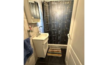 Chalet 5 ambientes en Venta - Pompeya