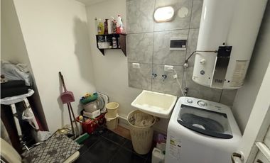 Chalet 5 ambientes en Venta - Pompeya