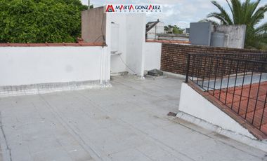 PH en Venta Villa Luzuriaga / La Matanza (A108 7786)