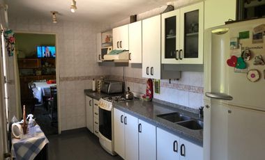 Chalet en venta en Villa Dominico