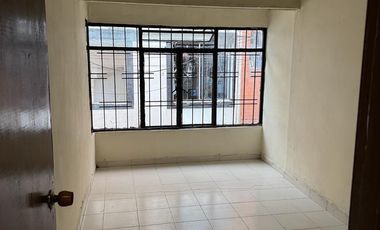 VENDO EXCELENTE CASA EN EL BARRIO JARDIN DE COAVICONSA - BUCARAMANGA. Cod V13606