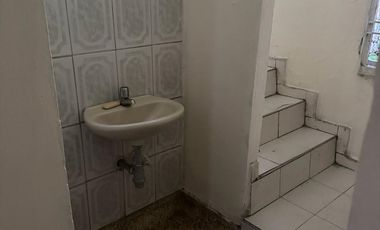 VENDO EXCELENTE CASA EN EL BARRIO JARDIN DE COAVICONSA - BUCARAMANGA. Cod V13606