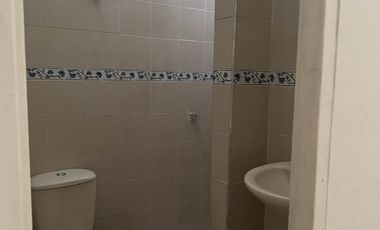 VENDO EXCELENTE CASA EN EL BARRIO JARDIN DE COAVICONSA - BUCARAMANGA. Cod V13606