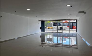 ALQUILO CENTRICO LOCAL COMERCIAL LISTO PARA ESTRENAR