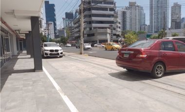 ALQUILO CENTRICO LOCAL COMERCIAL LISTO PARA ESTRENAR