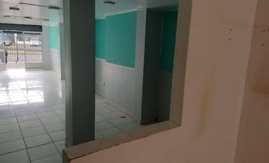 La Colón, Local Comercial en renta, 80 m2, 2 ambientes, 2 baños, 2 parqueaderos