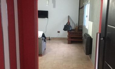 CASA-PH DE 3 AMPLIOS AMBIENTES EN LANUS ESTE