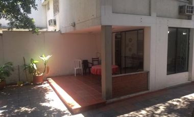 casa en venta en barrio blanco. Cod V101282