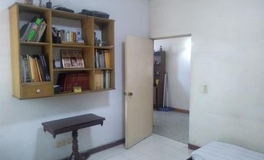 casa en venta en barrio blanco. Cod V101282