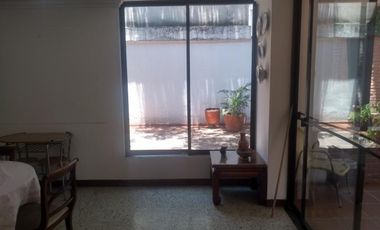 casa en venta en barrio blanco. Cod V101282