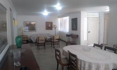 casa en venta en barrio blanco. Cod V101282