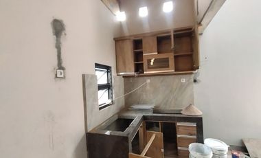 Dijual rumah nusukan