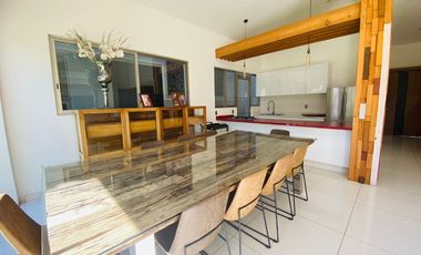 Casa en Fraccionamiento en Paraíso Country Club Emiliano Zapata - CAEN-1018-Fr