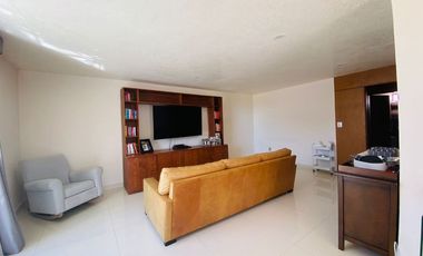 Casa en Fraccionamiento en Paraíso Country Club Emiliano Zapata - CAEN-1018-Fr