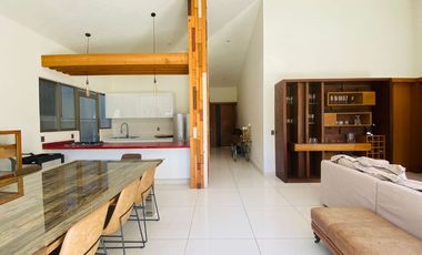 Casa en Fraccionamiento en Paraíso Country Club Emiliano Zapata - CAEN-1018-Fr