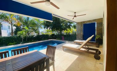 Casa en Fraccionamiento en Paraíso Country Club Emiliano Zapata - CAEN-1018-Fr