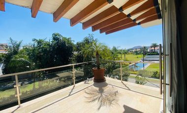 Casa en Fraccionamiento en Paraíso Country Club Emiliano Zapata - CAEN-1018-Fr