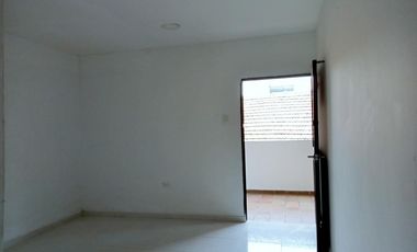 oficina en arriendo/venta en el prado. Cod A24103